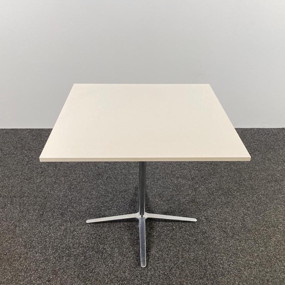 BENE Club Table Table de cantine Carré design Pearson Lloyd B80xD80xH74 - mélamine blanche / chrome base croisée – Image 2