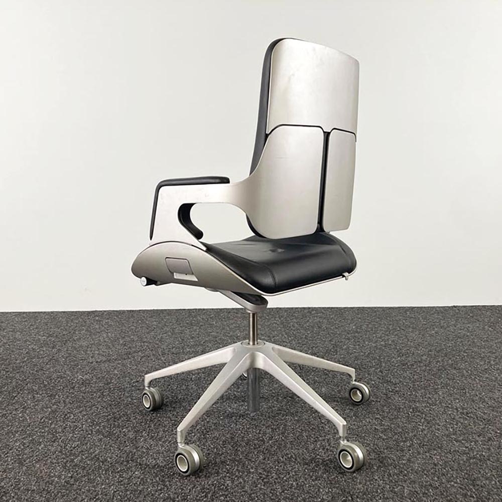 INTERSTUHL Silver 262S medium high Bureaustoel - zwart leder / aluminium kruisvoet - Afbeelding 4