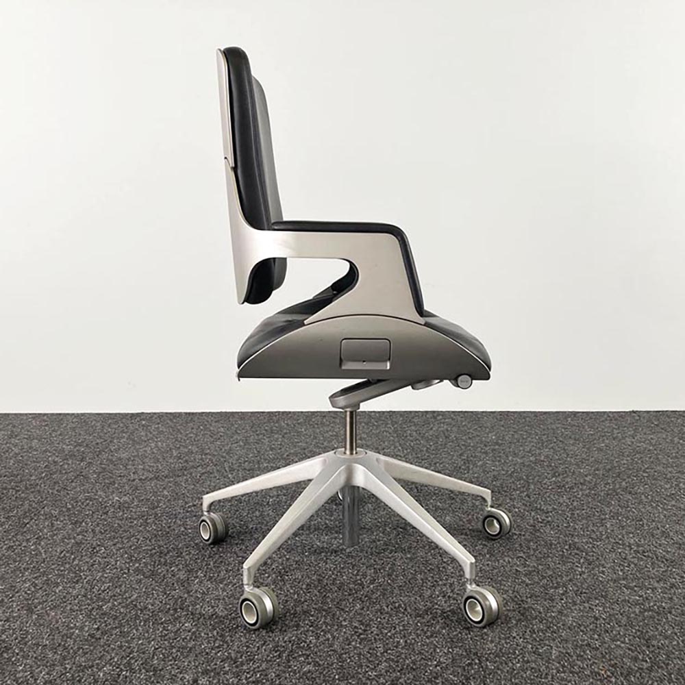 INTERSTUHL Silver 262S medium high Bureaustoel - zwart leder / aluminium kruisvoet - Afbeelding 7
