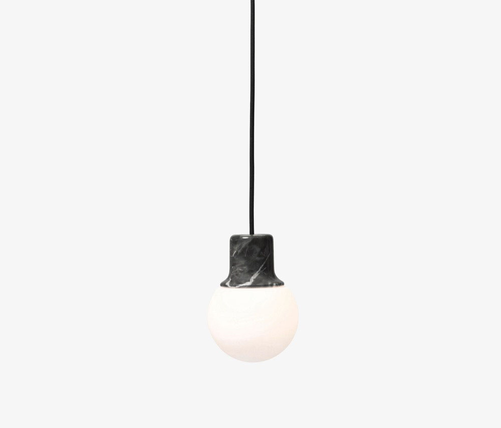 &TRADITION Mass Light NA5 Suspension - marbre nero marquina