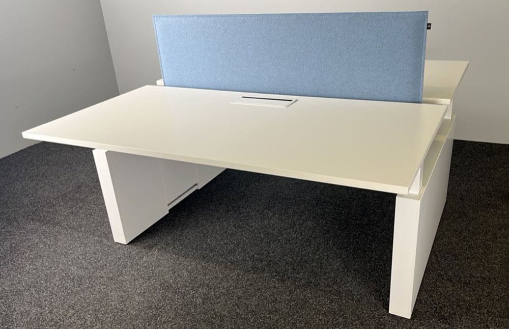 ROBBERECHTS Dubbele Workbench B160xD170xH75 - wit melamine / wit metaal wandpoot - Afbeelding 2