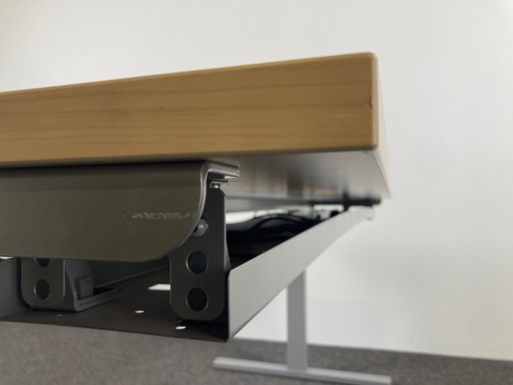 BULO Bureau assis-debout électrique B200xD90xH64-130 - hpl imitation bois / métal gris pied en t – Image 18