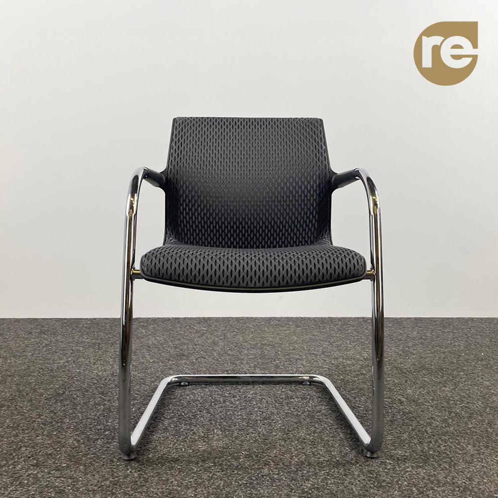 VITRA Unix Chair 538 Vergaderstoel design Antonio Citterio - zwart stof / chrome cantilever