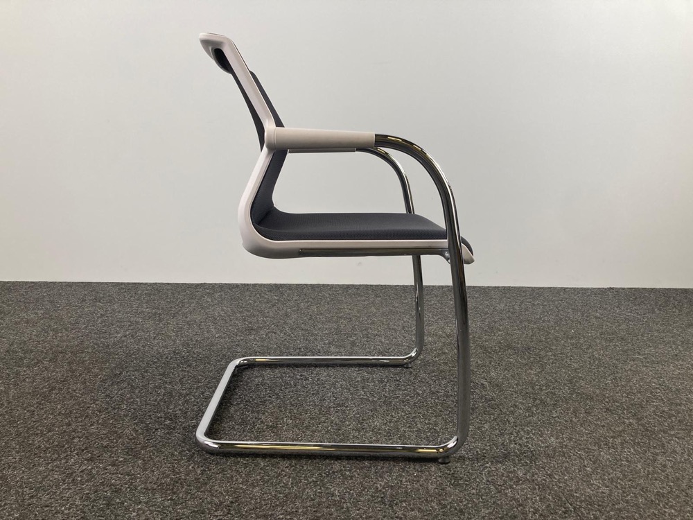 VITRA Unix Chair 127 Chaise de réunion design Antonio Citterio - tissu noir / chrome cantilver – Image 7