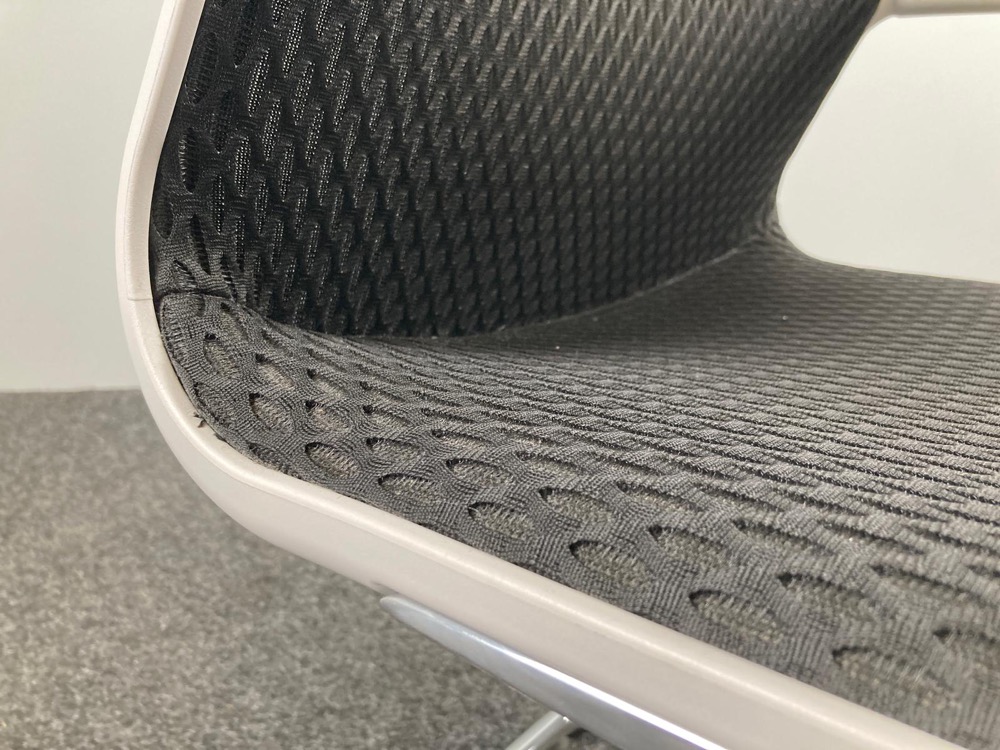 VITRA Unix Chair 127 Meeting Chair design Antonio Citterio - black fabric / chrome cantilever - Image 12