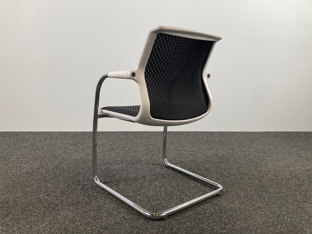 VITRA Unix Chair 127 Meeting Chair design Antonio Citterio - black fabric / chrome cantilever - Image 5
