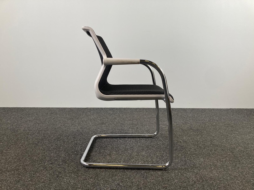 VITRA Unix Chair 127 Meeting Chair design Antonio Citterio - black fabric / chrome cantilever - Image 7