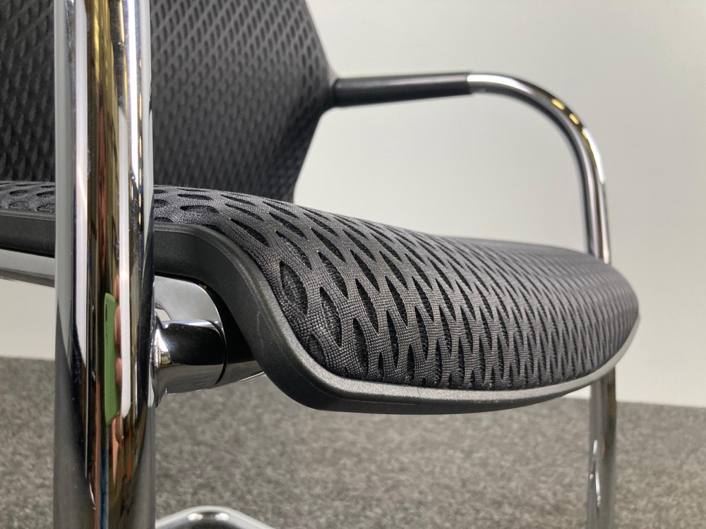 VITRA Unix Chair 127 Vergaderstoel design Antonio Citterio - zwart stof / chrome cantilever - Afbeelding 10