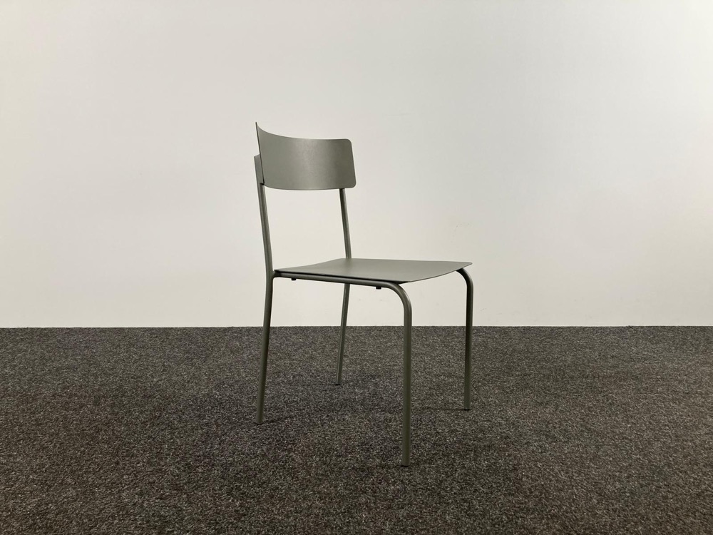 SERAX August Chaise de cantine design Vincent van Duysen - alu vert foncé / alu vert foncé quatre pieds – Image 11