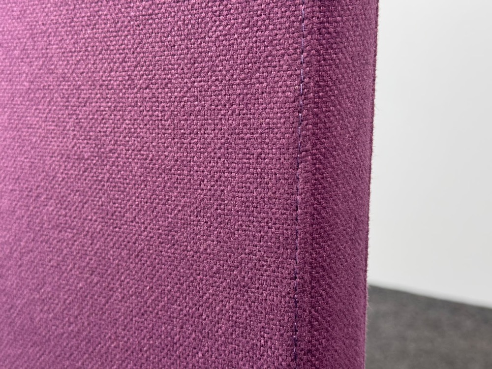 DRISAG Cloison acoustique H199xB120xD4.5 - textile violet / métal noir pied en h – Image 3
