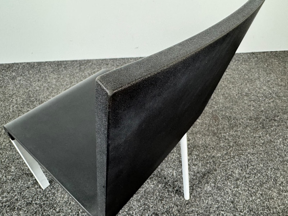 VITRA .03 Vergaderstoel design Maarten van Severen - antraciet kunststof / grijs metaal vierpoot - Afbeelding 9