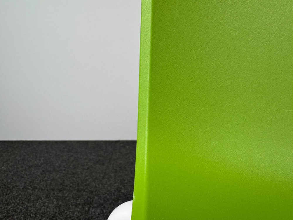 STEELCASE Cavatina Kantinestoel stapelbaar - groen kunststof / wit metaal sledepoot - Afbeelding 7