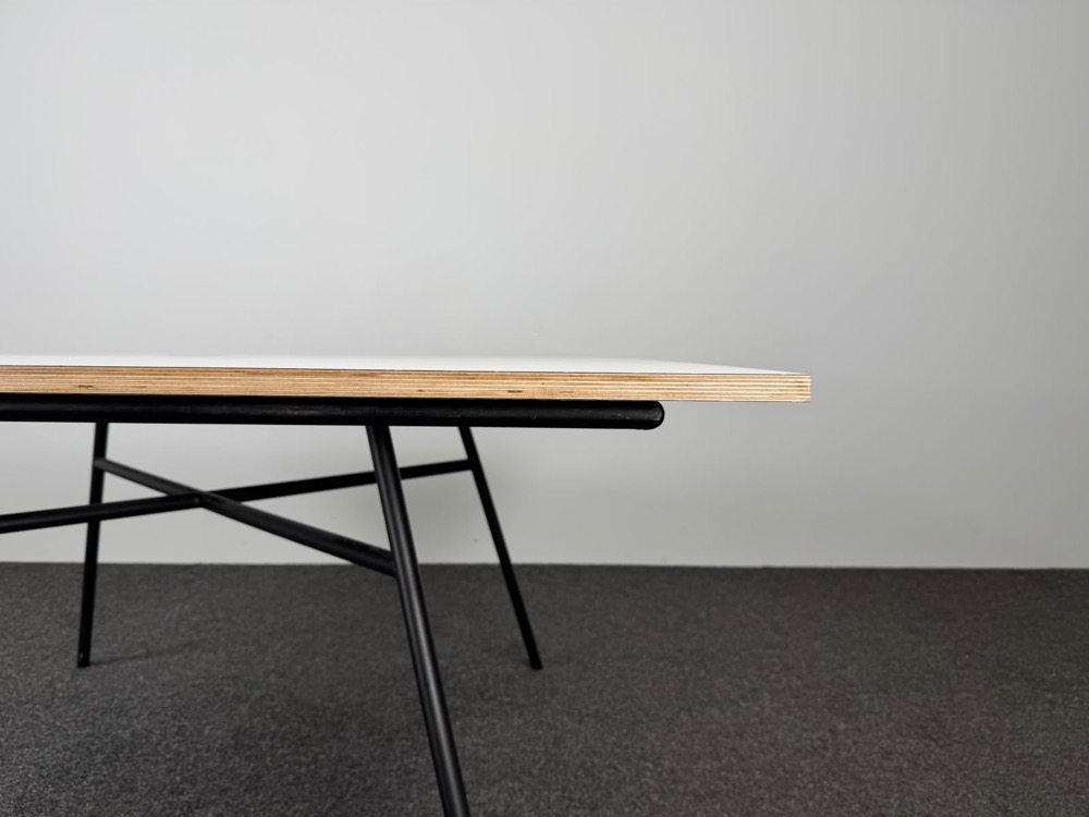 Vergadertafel Vierkant B149xD149xH75 - wit melamine / zwart metaal vierpoot - Afbeelding 4