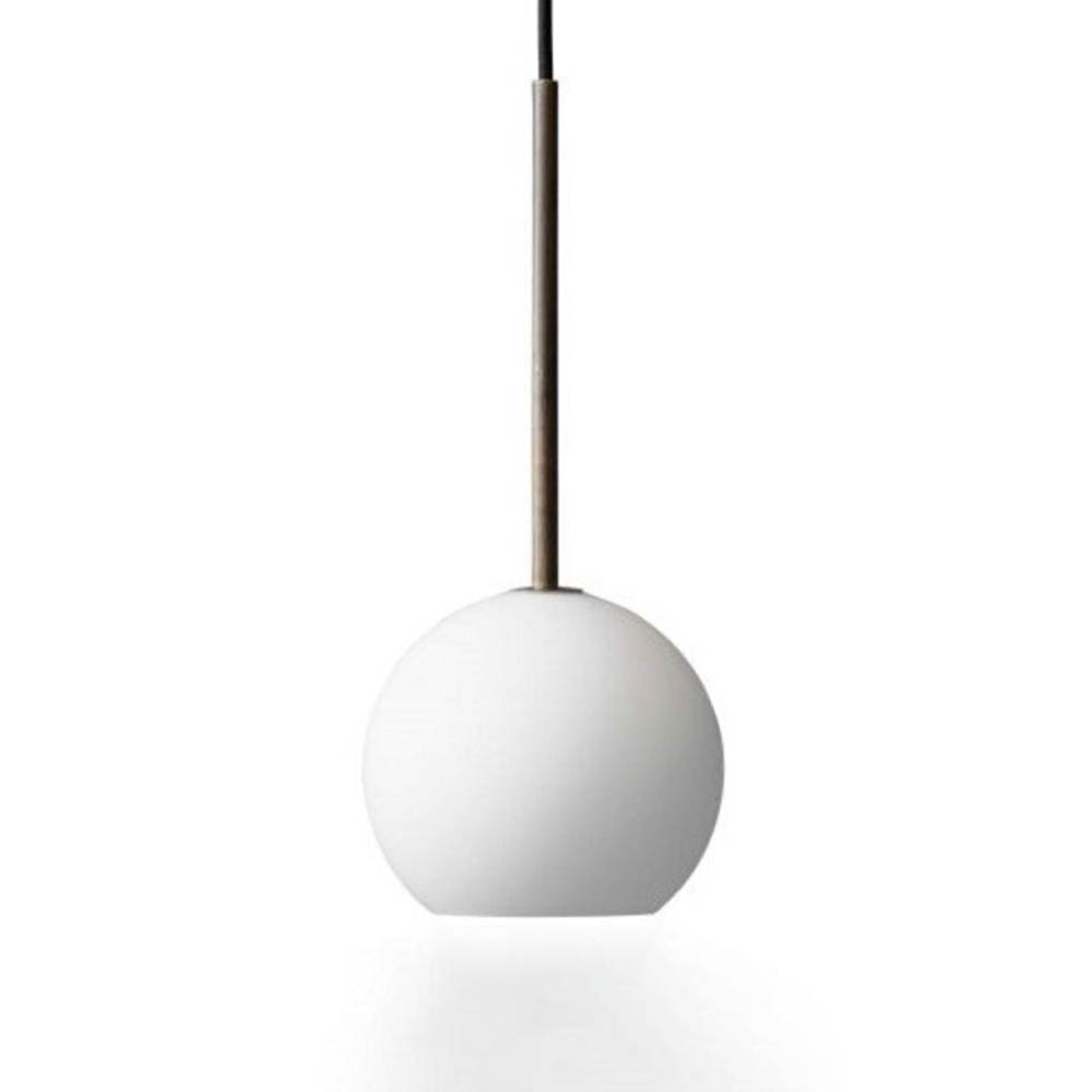 &TRADITION Ice pendant SR3 Suspension B13xD13xH32 - laiton bruni et verre opalin / plaque de base