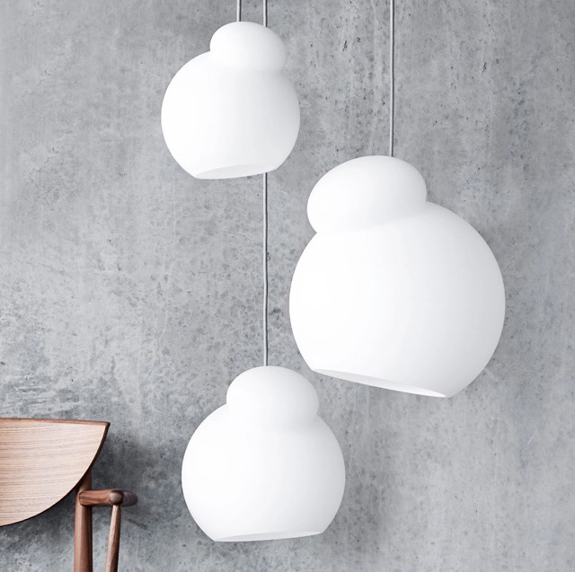 FRANDSEN Air pendant Suspension B34xD34xH39 - verre opalin